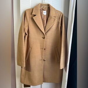 GAP Women's Classic Tan Trench Coat